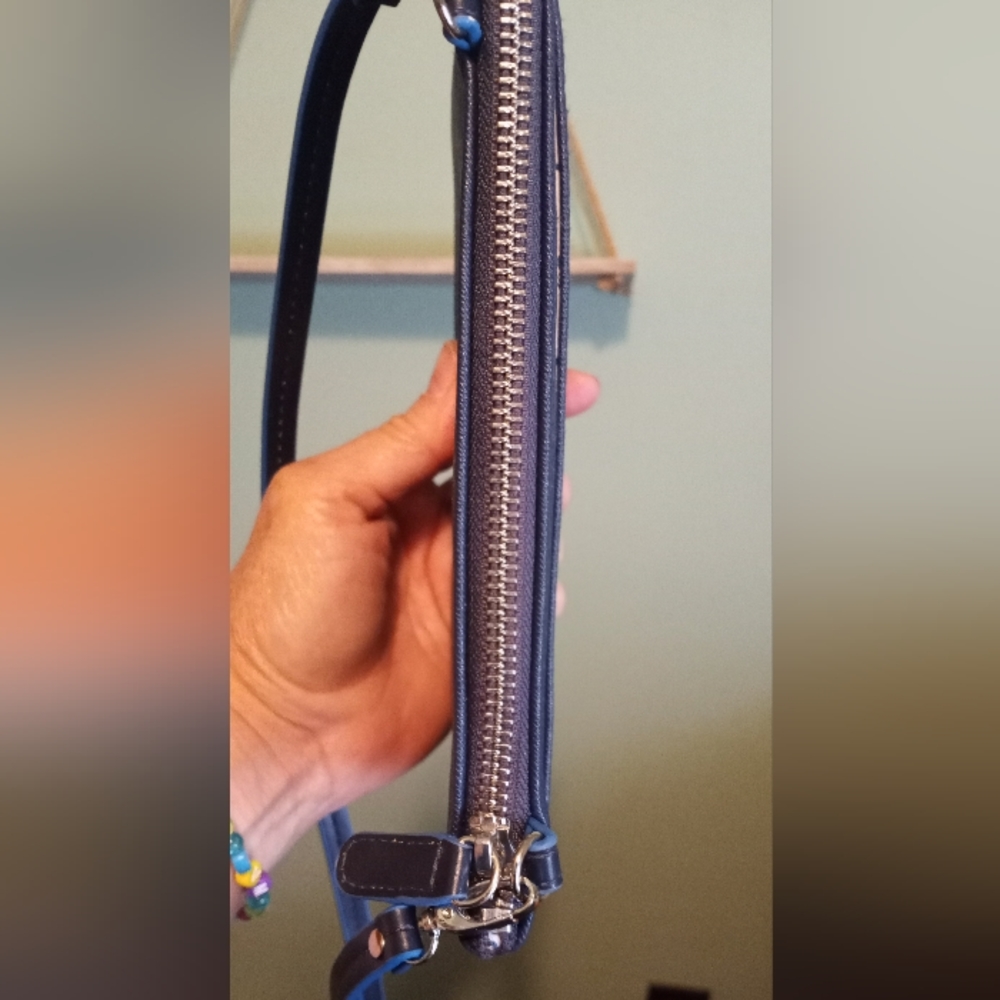 NWOT Brighton mini crossbody heart bag - Picture 5 of 5